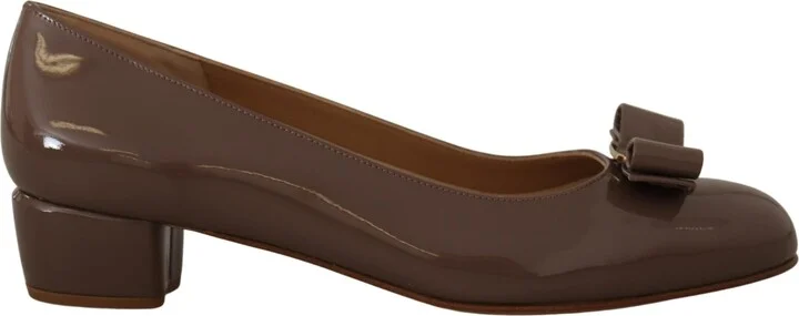 Elegant Caraway Pumps with Vara Women's Bow