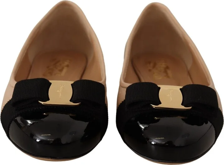 Elegant Quilted Leather Flats - Chic Dual-Tone Women's Design - Image 3