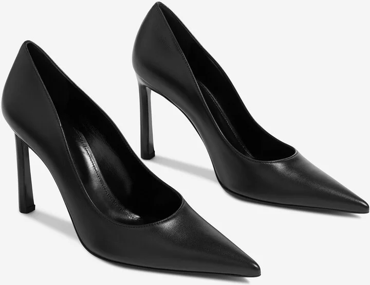 Eleganza Leather Pump - Image 3