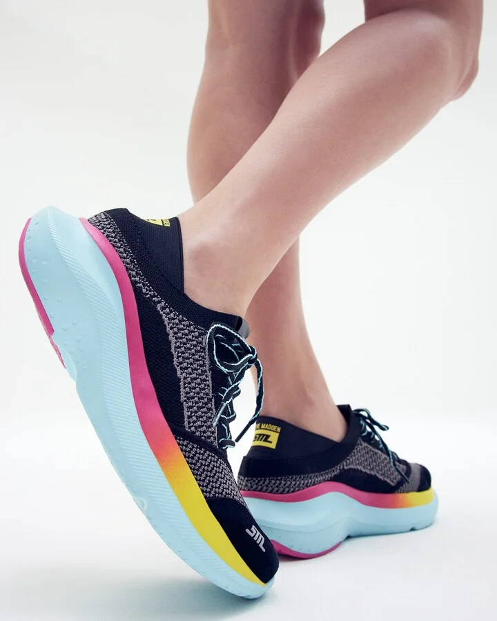 Elevate Black - Image 6
