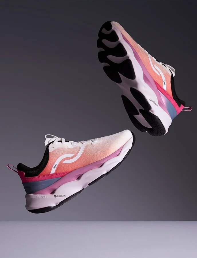 Elevate LX Walking Sneaker - Image 11