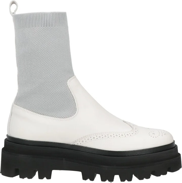 Eleventy Woman Ankle boots - Image 3