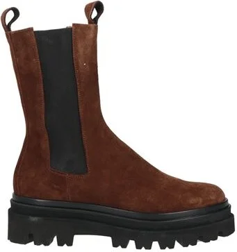 Eleventy Woman Ankle boots