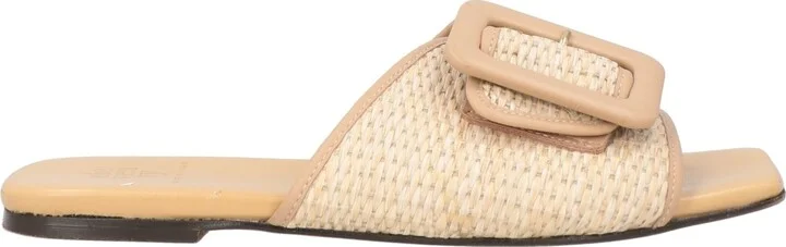 Eleventy Woman Sandals - Image 3