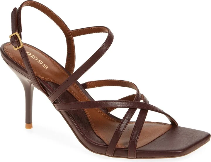 Elise Sandal
