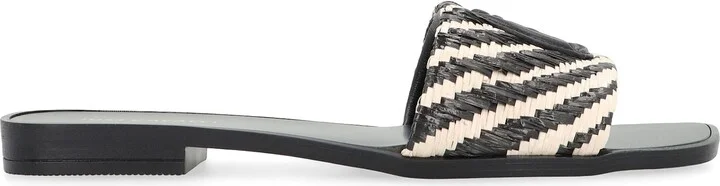 Elisie Flat Sandals - Image 2