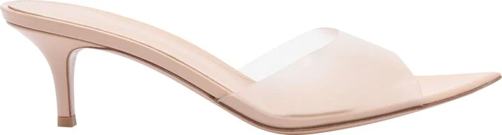 Elle Pumps