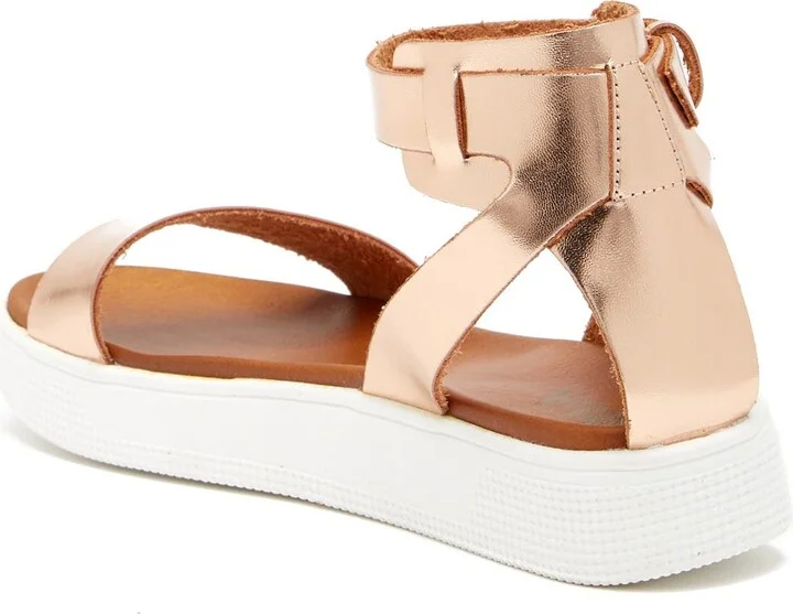 Ellen Platform Sandal - Image 2
