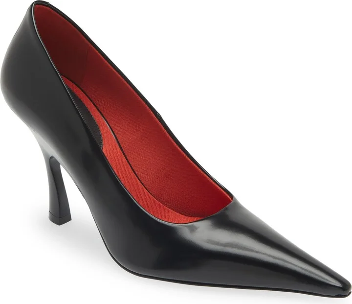 Elsa Pointed Toe Pump