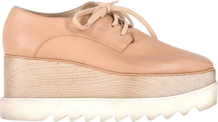 Elyse Lace-Up Platform Shoes in Nude Leather