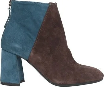 Emanuela Passeri Woman Ankle boots