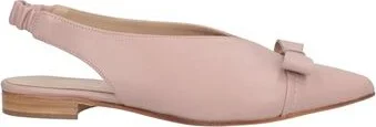 Emanuela Passeri Woman Ballet flats