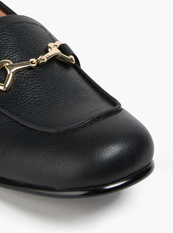 Embellished pebbled-leather loafers - Image 4
