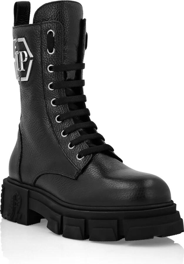 Embossed Leather Boots Mid Flat