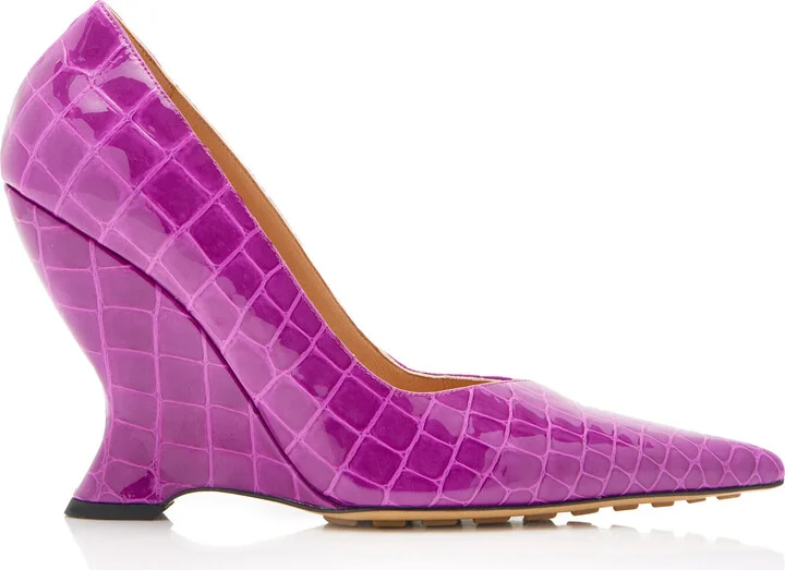 Embossed Leather Wedge PumpsVeneta