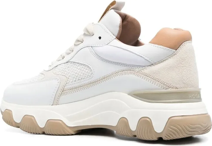 Embossed-Logo Detail Sneakers - Image 3