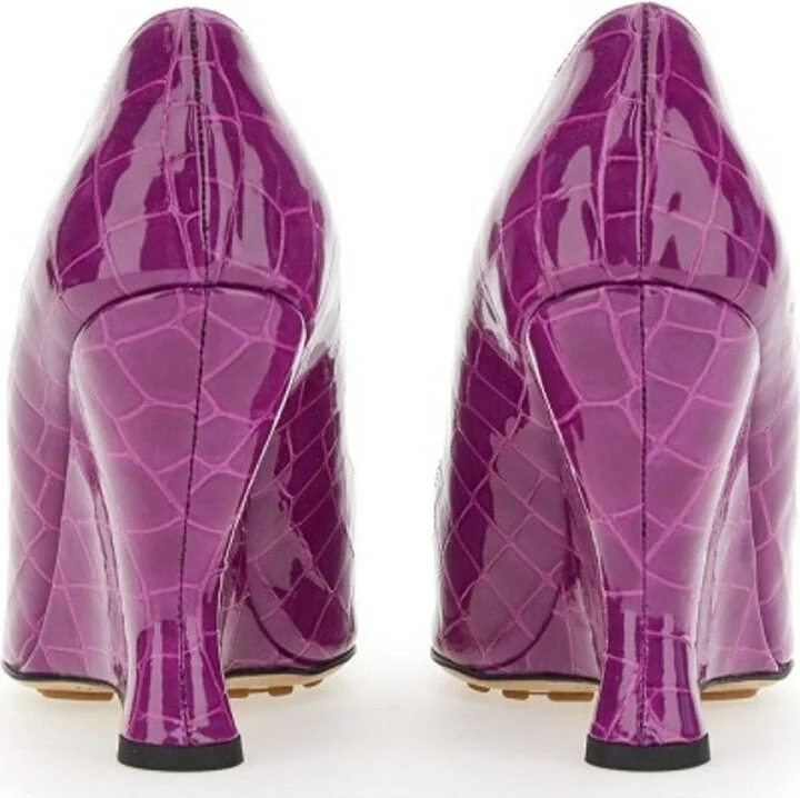Embossed Punta Pumps - Image 3