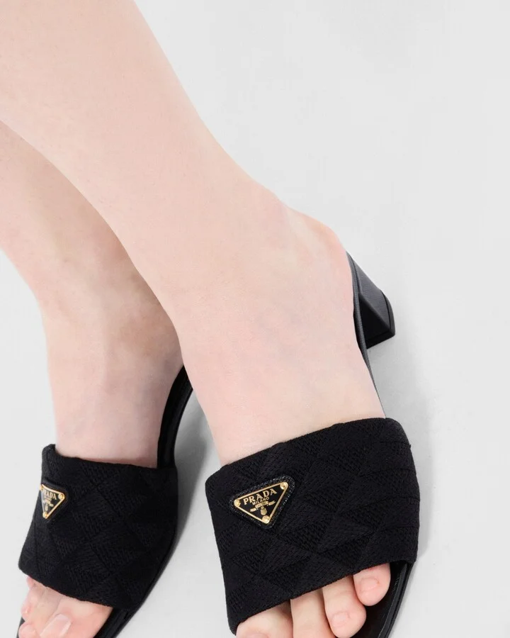 Embroidered fabric sandals - Image 3