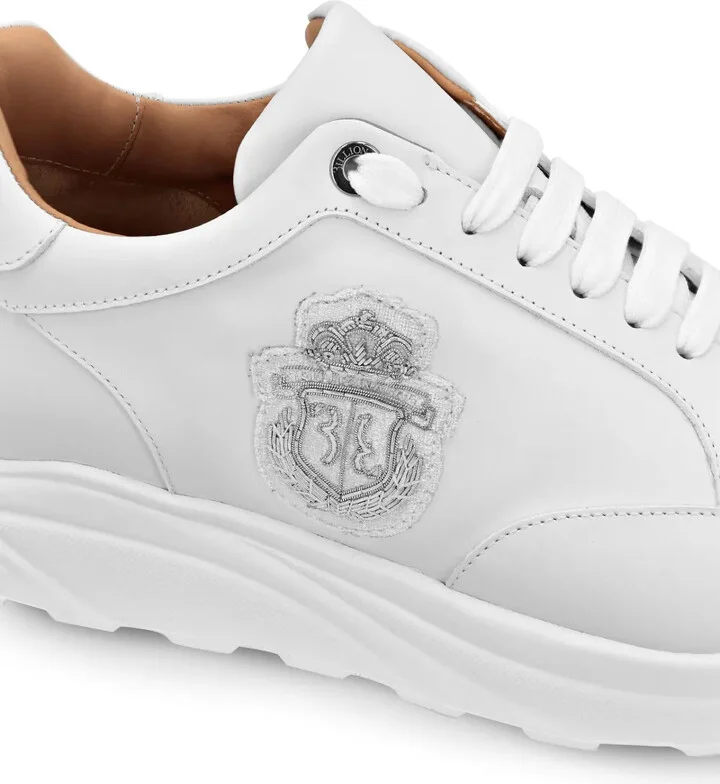 Embroidered-Logo Low-Top Sneakers - Image 4