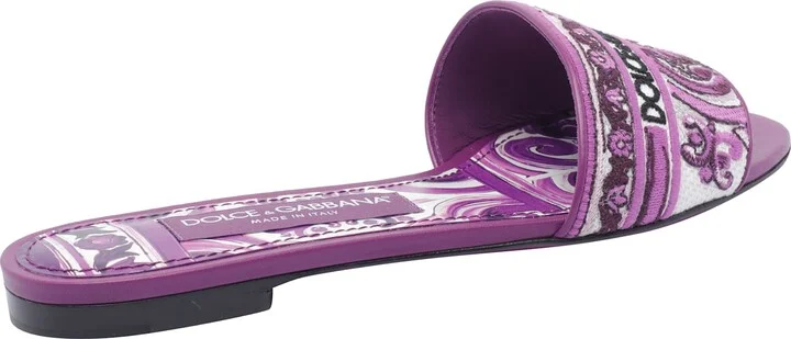 Embroidered Logo Slides - Image 4