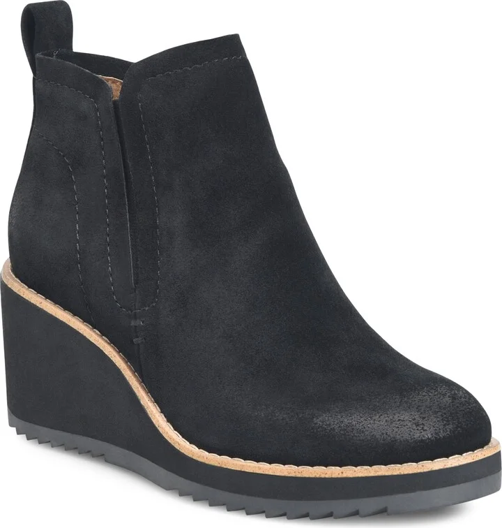 Emeree Water Resistant Wedge Bootie