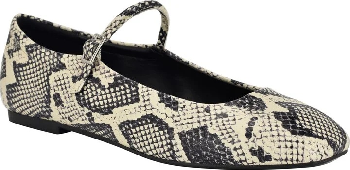 Emery Mary Jane Flat