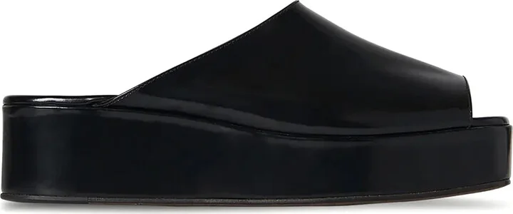 Emi Flatform sandals