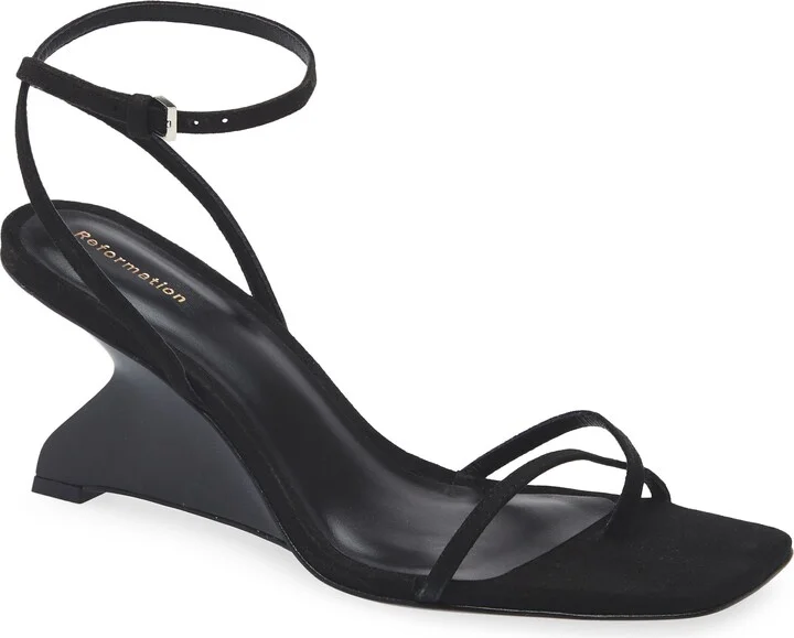 BLACK SUEDE