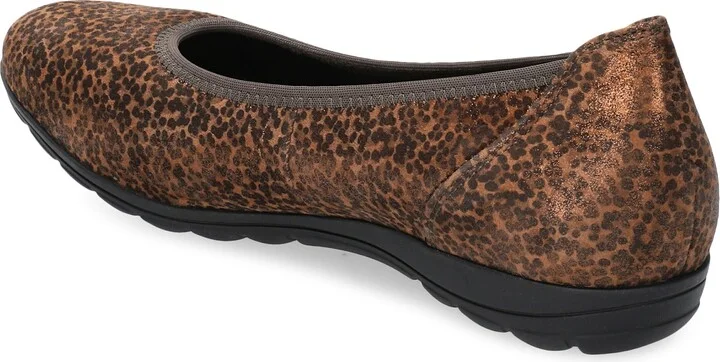 Emilie Flat - Image 2