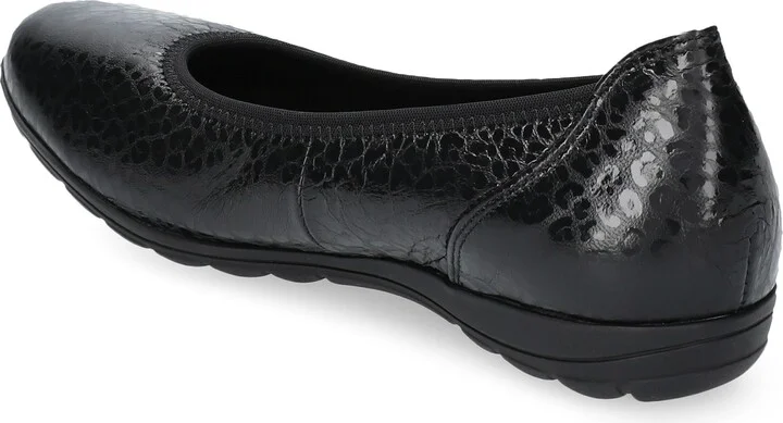 Emilie Flat - Image 8