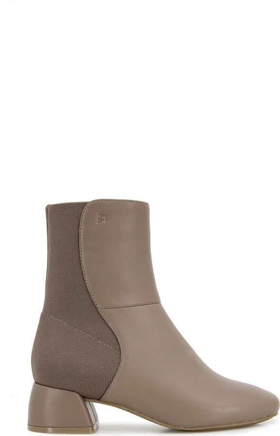 Emily Bootie - Image 11