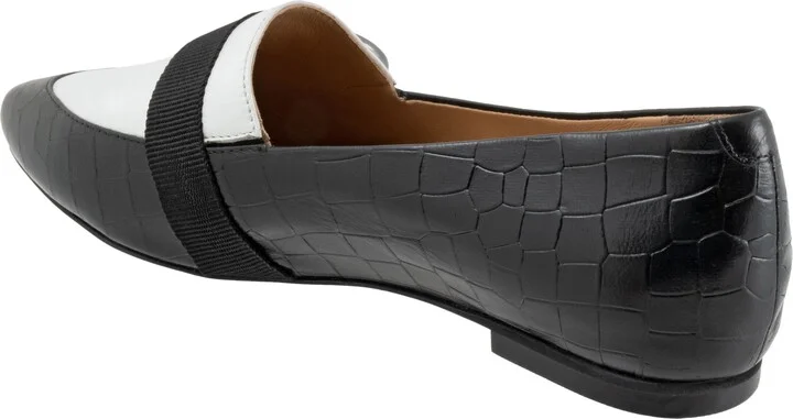 Emmett Pointed Toe Loafer Flat - Image 9
