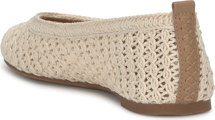 Emmielu Woven Flat - Image 10