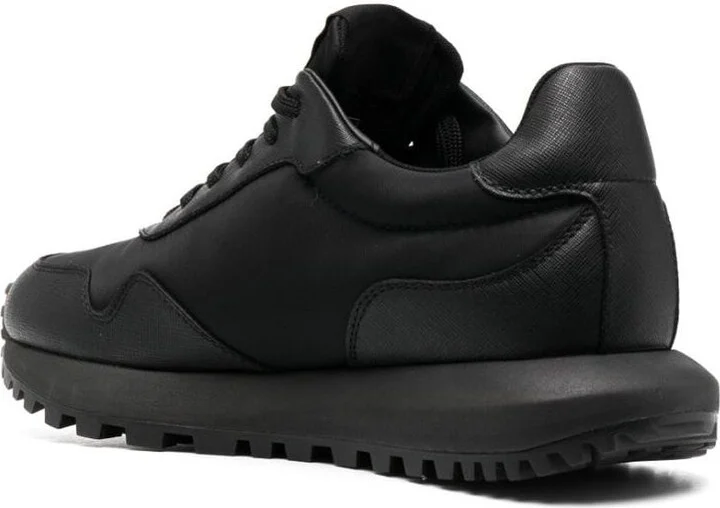 Emporio Armani Sneakers