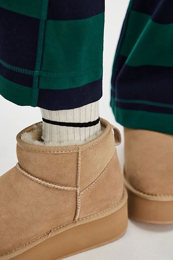 EMU Stinger Micro Platform Boots - Image 2