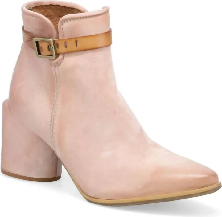 Ender Ankle Boot In Blush