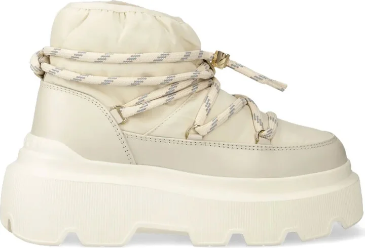 Endurance Puffer boots