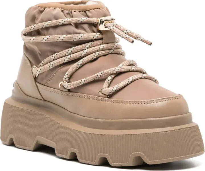 Endurance Puffer lace-up boots - Image 2