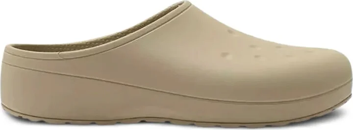 Energy slip-on clogs