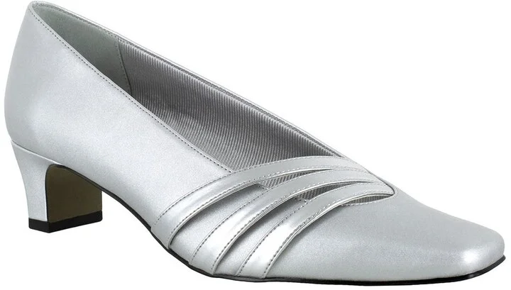 Entice Block Heel Pump - Multiple Widths Available