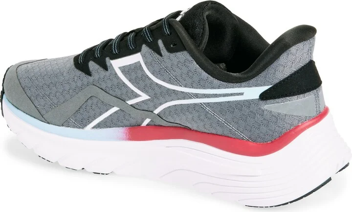 Equipe Nucleo Running Shoe - Image 2
