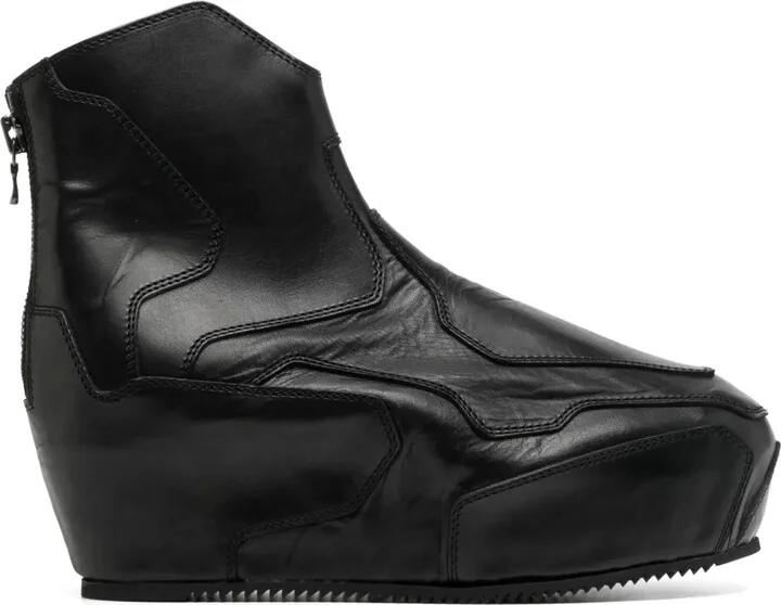 Ergonomics In-Heel boots