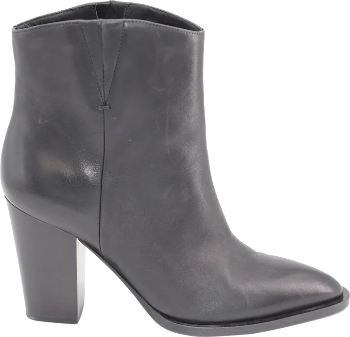 Erving Ankle Boots in Black Leather