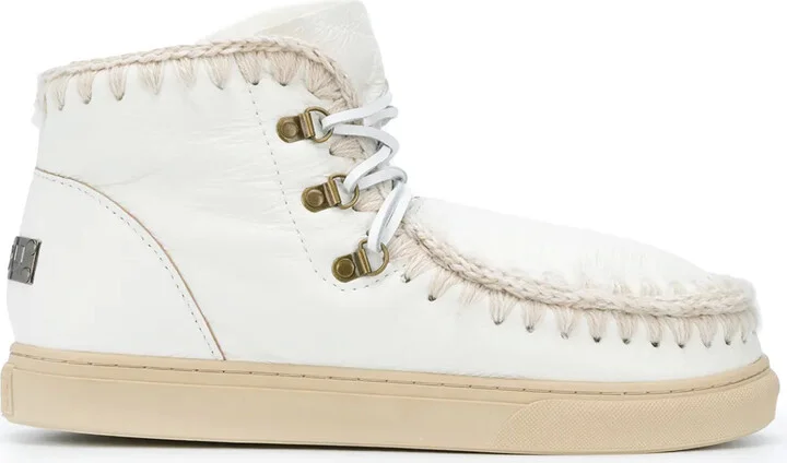 Eskimo ankle boots