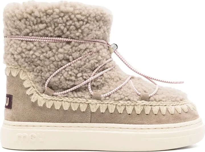 Eskimo boots
