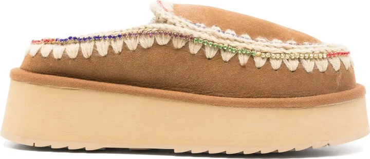 Eskimo clogs