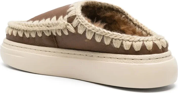 Eskimo leather slippers - Image 3