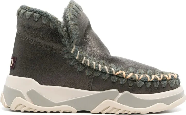 Eskimo Trainer boots