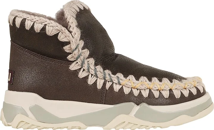 Eskimo Trainer Overstitching