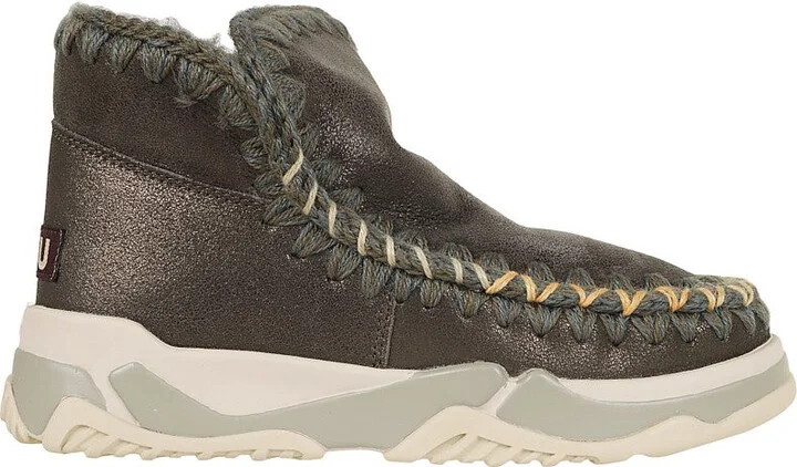 Eskimo Trainer Overstitching